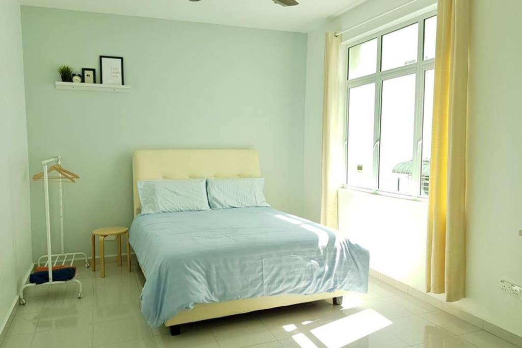 New Seaview Cozy Modern Beach House タンジュンブンガ エクステリア 写真